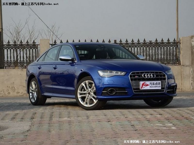 奧迪S6
車身外觀第7張
點擊查看下一張清晰大圖