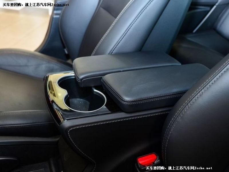 MODELS
車廂座椅第7張
點(diǎn)擊查看下一張清晰大圖