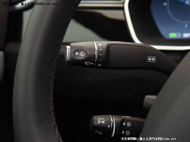 MODELS
中控方向盤第7張
點擊查看下一張清晰大圖