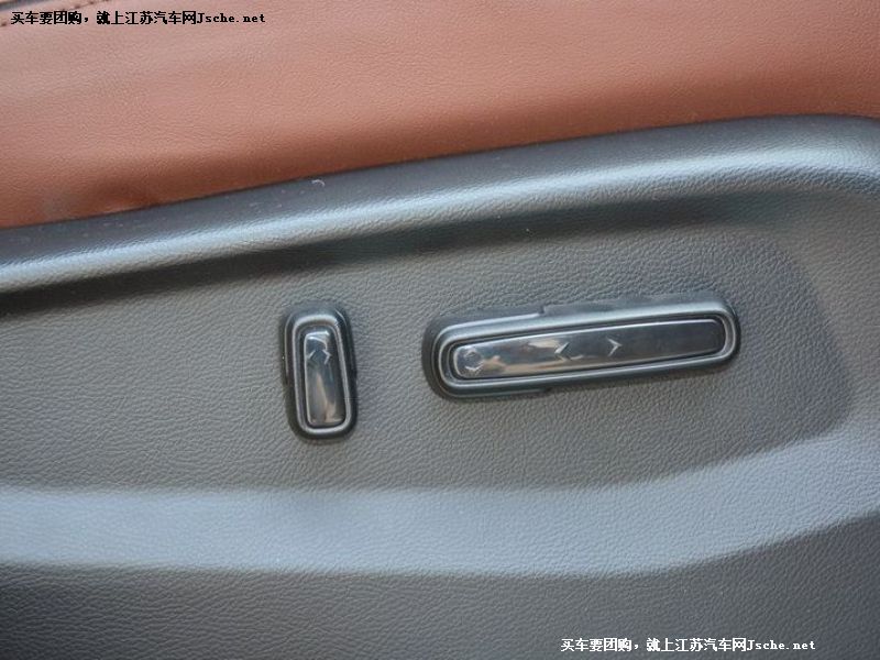 本田UR-V
車廂座椅第7張
點(diǎn)擊查看下一張清晰大圖