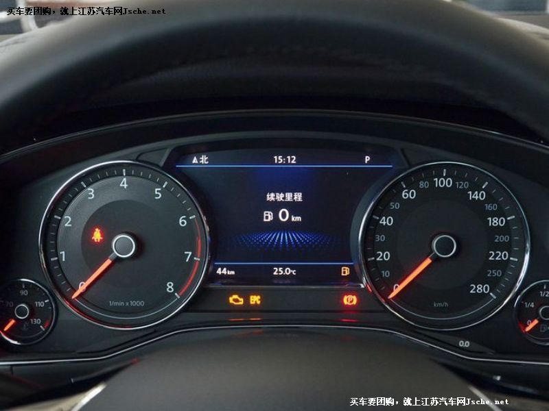 輝昂
中控方向盤第7張
點擊查看下一張清晰大圖