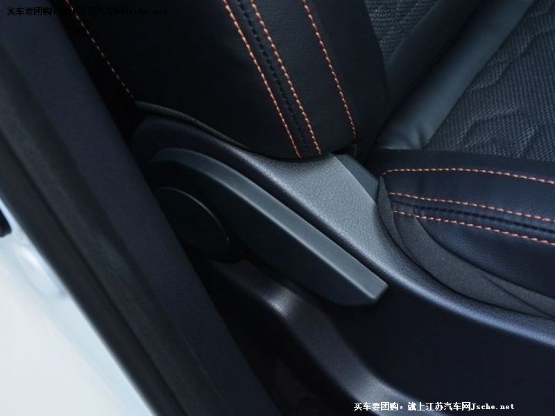 傳祺GS3
車廂座椅第7張
點擊查看下一張清晰大圖