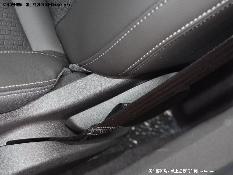科沃茲
車廂座椅第7張
點(diǎn)擊查看下一張清晰大圖