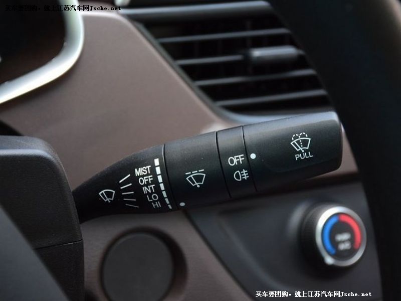 寶駿310W
中控方向盤第7張
點(diǎn)擊查看下一張清晰大圖
