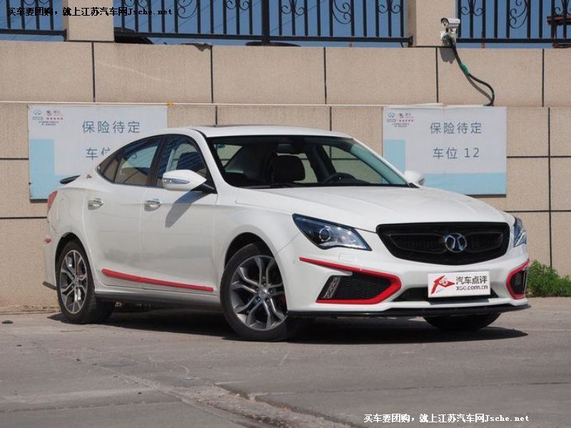 紳寶CC
車身外觀第7張
點擊查看下一張清晰大圖