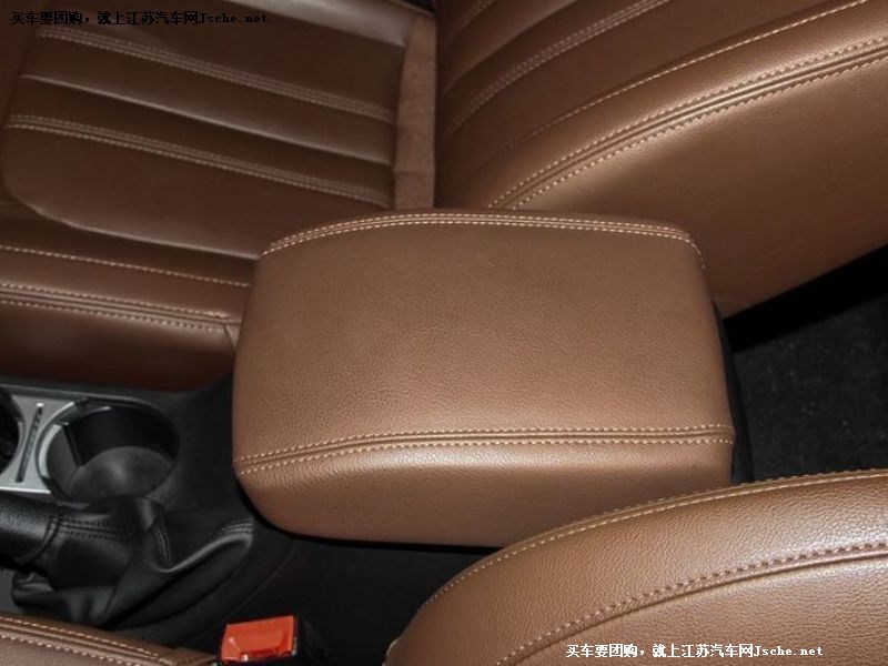 風駿6
車廂座椅第7張
點擊查看下一張清晰大圖