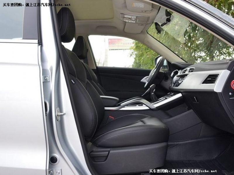 博越
車廂座椅第7張
點擊查看下一張清晰大圖
