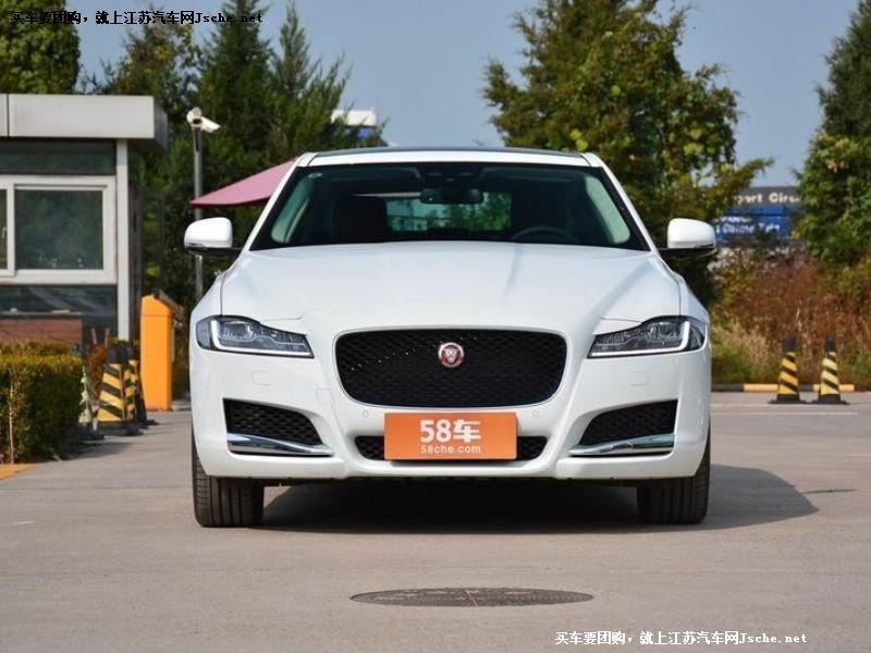 捷豹XFL
車身外觀第7張
點擊查看下一張清晰大圖