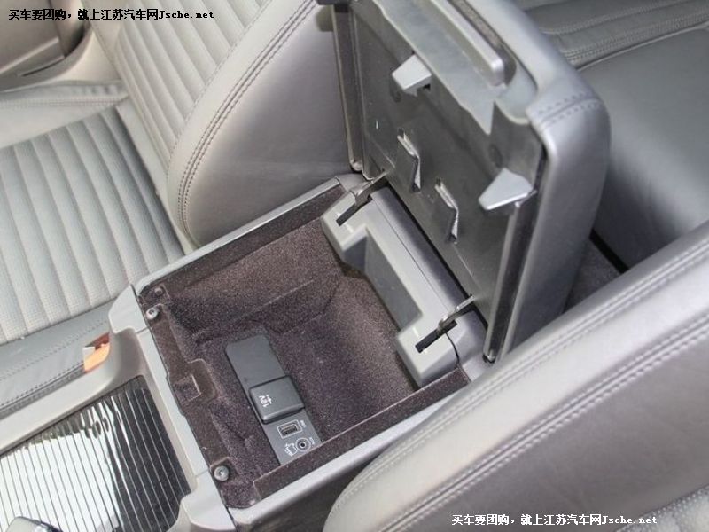 發現神行(進口)
車廂座椅第7張
點擊查看下一張清晰大圖