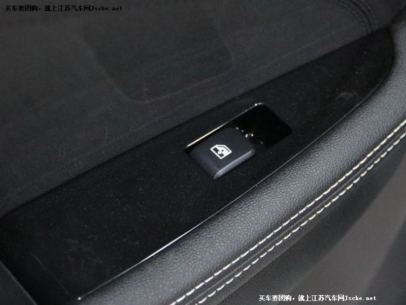 陸風X2
車廂座椅第7張
點擊查看下一張清晰大圖