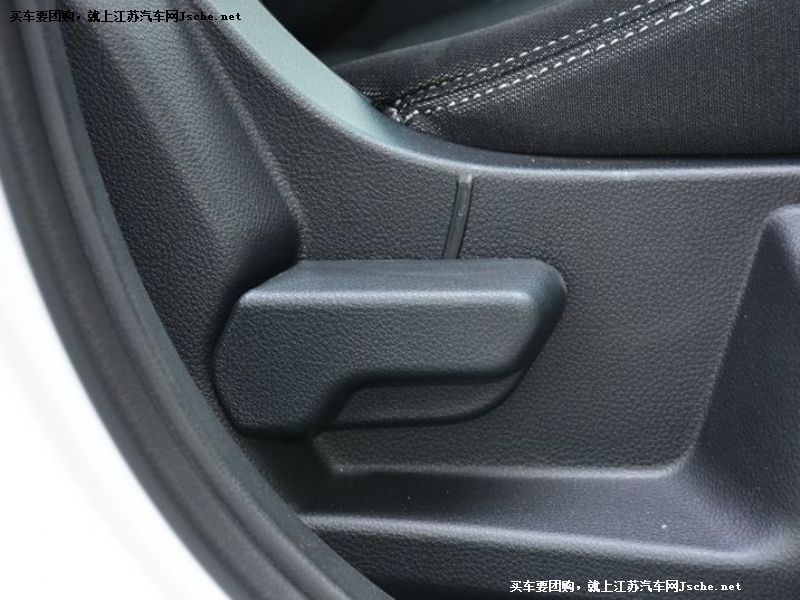 6 SUV
܇ε7
c鿴һD