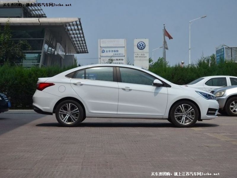 艾瑞澤5
車身外觀第7張
點擊查看下一張清晰大圖