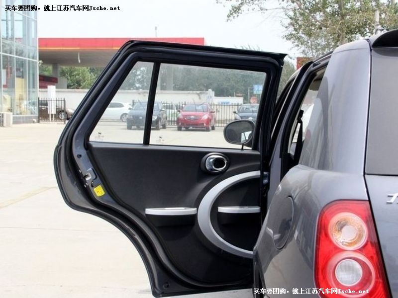 力帆330EV
車廂座椅第7張
點(diǎn)擊查看下一張清晰大圖