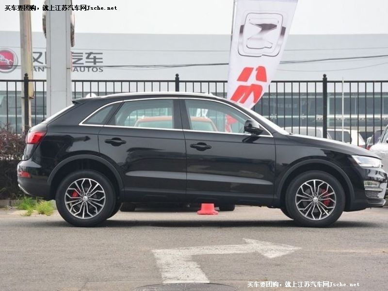 眾泰SR7
車身外觀第7張
點擊查看下一張清晰大圖