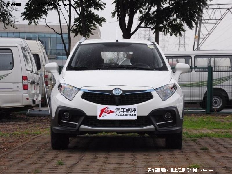 中華H220
車(chē)身外觀(guān)第7張
點(diǎn)擊查看下一張清晰大圖
