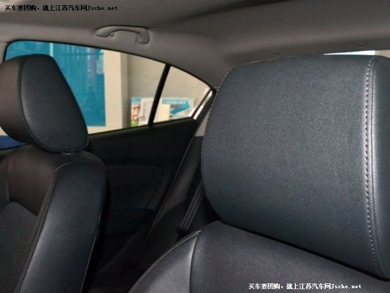 駿派A70
車廂座椅第7張
點擊查看下一張清晰大圖