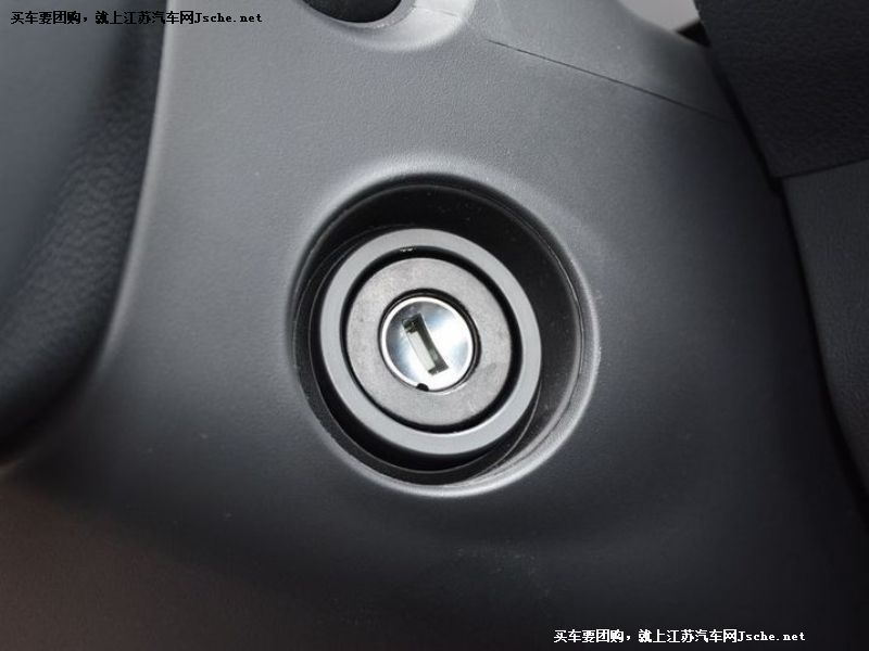 榮威360
中控方向盤第7張
點擊查看下一張清晰大圖