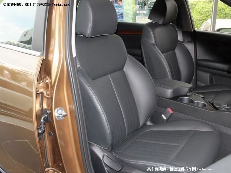起亞KX7
車廂座椅第7張
點擊查看下一張清晰大圖