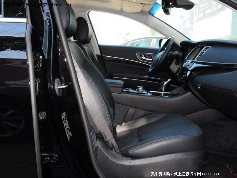起亞K9
車廂座椅第7張
點擊查看下一張清晰大圖