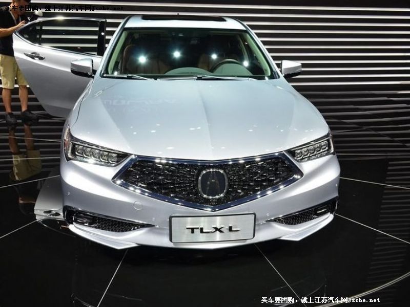 謳歌TLX-L
車身外觀第7張
點擊查看下一張清晰大圖