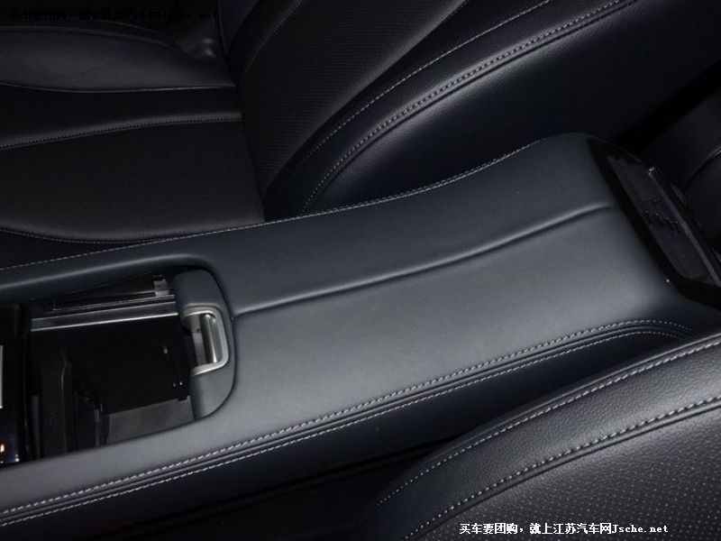 謳歌CDX
車廂座椅第7張
點擊查看下一張清晰大圖