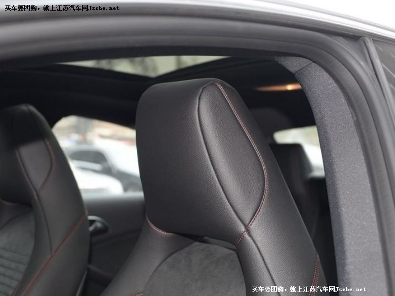 奔馳CLA級
車廂座椅第7張
點擊查看下一張清晰大圖