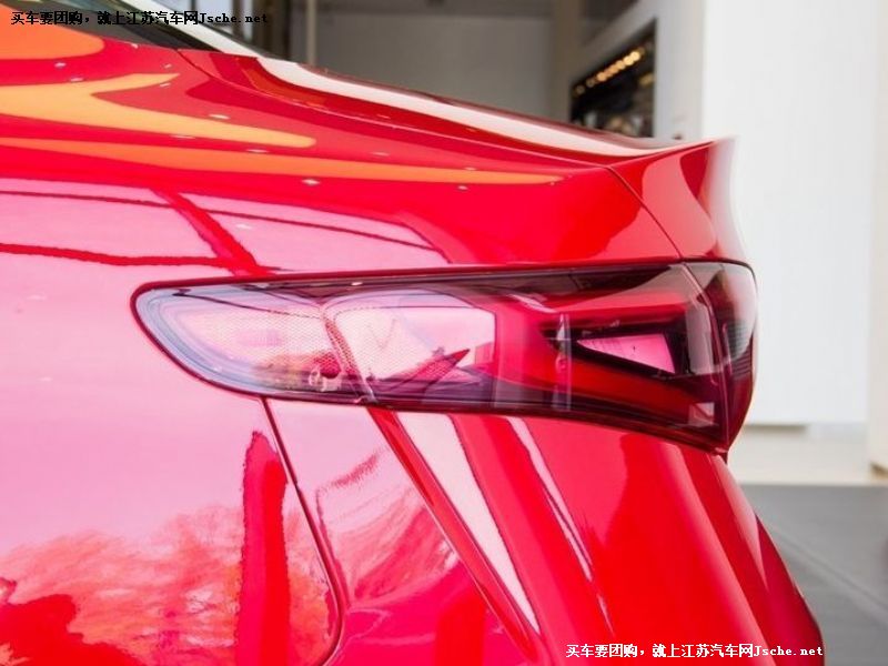 Giulia
其它與改裝第7張
點擊查看下一張清晰大圖