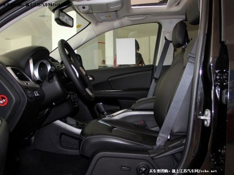 菲躍
車廂座椅第7張
點擊查看下一張清晰大圖