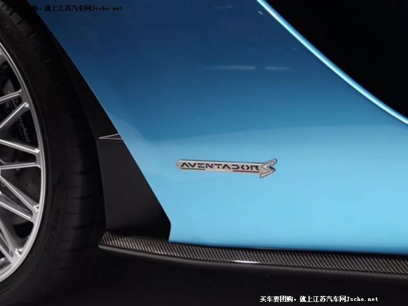 Aventador
其它與改裝第7張
點(diǎn)擊查看下一張清晰大圖