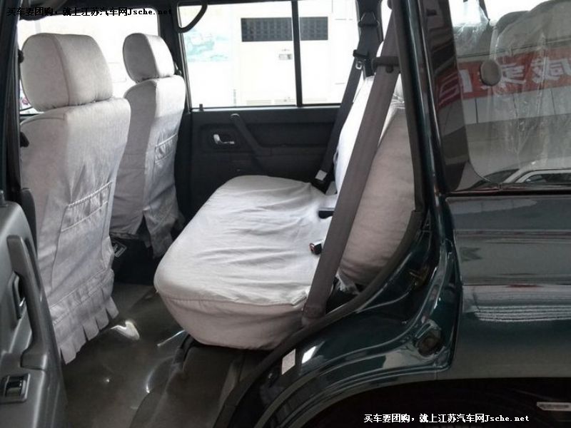 黑金剛
車廂座椅第7張
點(diǎn)擊查看下一張清晰大圖