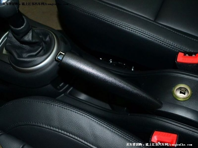 世嘉
車廂座椅第7張
點擊查看下一張清晰大圖