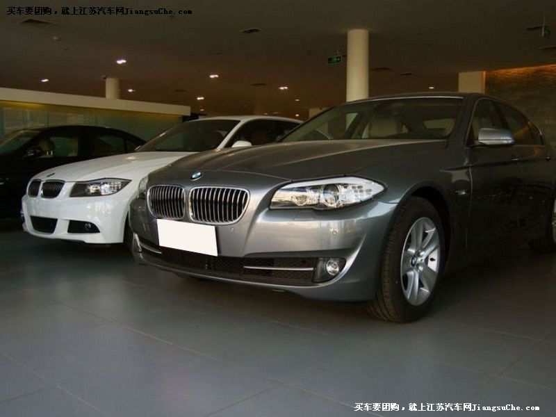 寶馬5系
車身外觀第7張
點擊查看下一張清晰大圖