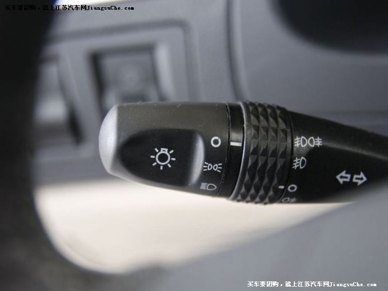 尊馳
中控方向盤第7張
點(diǎn)擊查看下一張清晰大圖