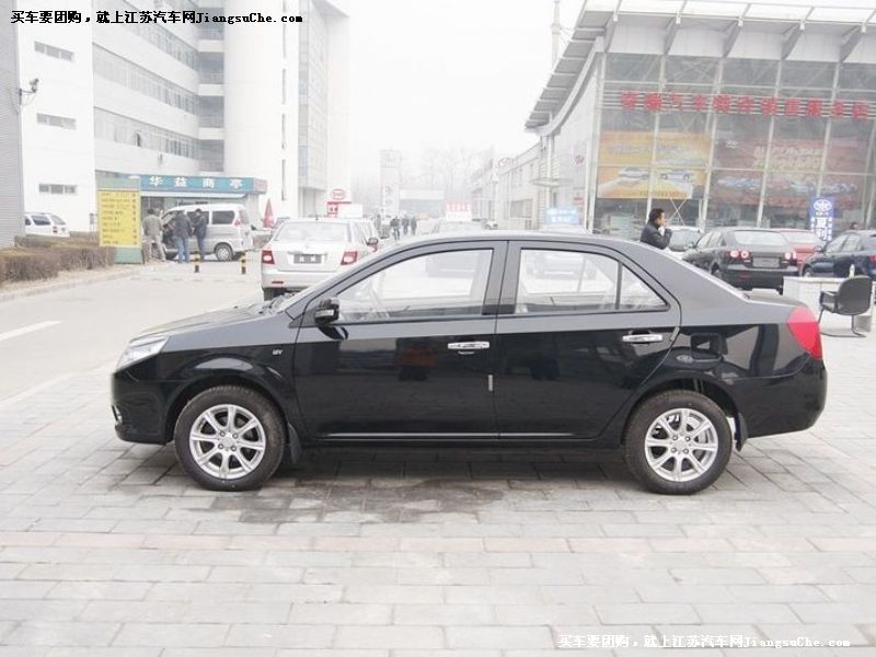 金剛
車身外觀第7張
點(diǎn)擊查看下一張清晰大圖