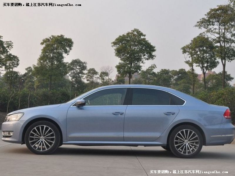 帕薩特
車身外觀第7張
點擊查看下一張清晰大圖