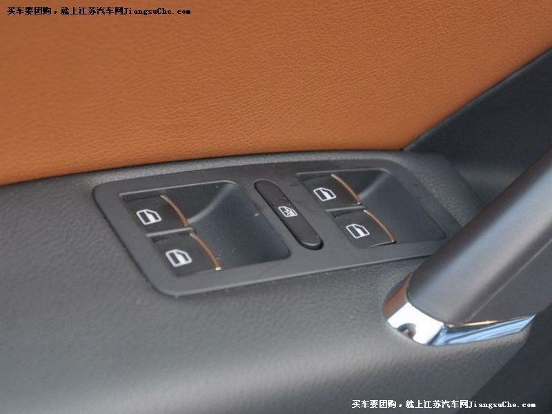 帕薩特
車廂座椅第7張
點擊查看下一張清晰大圖