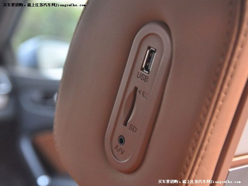 帕薩特
車廂座椅第7張
點擊查看下一張清晰大圖