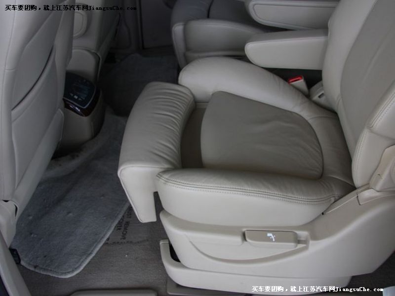 GL8
車廂座椅第7張
點擊查看下一張清晰大圖