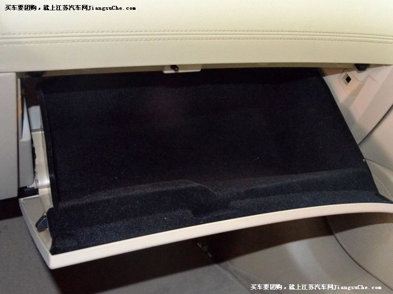 君越
中控方向盤第7張
點擊查看下一張清晰大圖