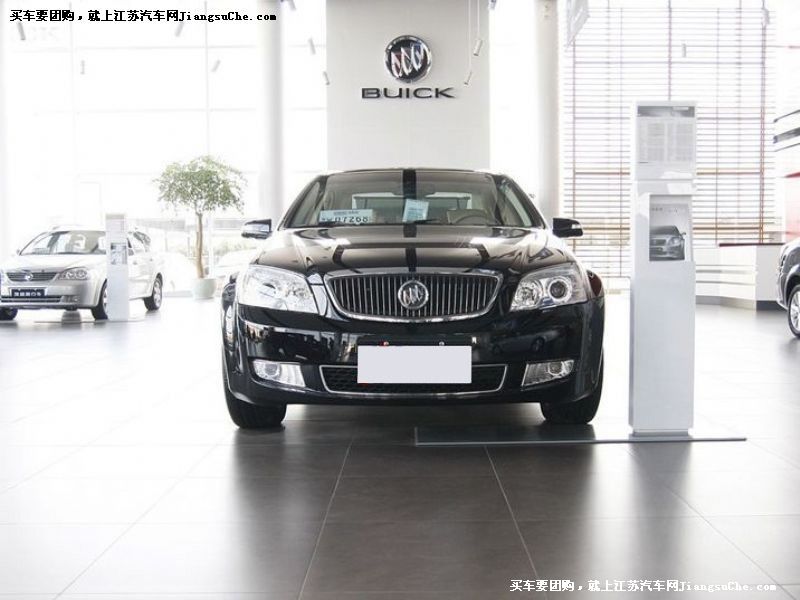 林蔭大道
車身外觀第7張
點(diǎn)擊查看下一張清晰大圖