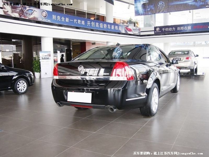 林蔭大道
車身外觀第7張
點擊查看下一張清晰大圖