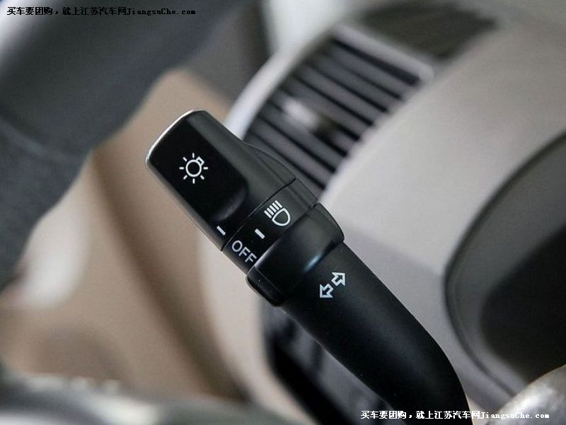 力帆520
中控方向盤第7張
點擊查看下一張清晰大圖