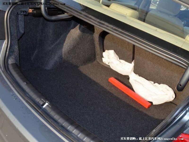 寶來
車廂座椅第7張
點擊查看下一張清晰大圖