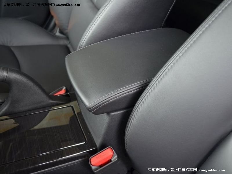 睿翼
車廂座椅第7張
點(diǎn)擊查看下一張清晰大圖