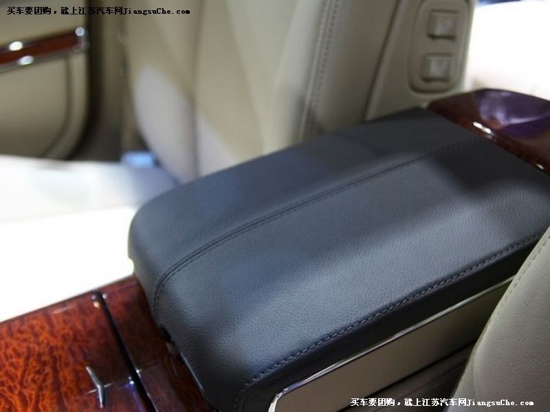 賽威
車廂座椅第7張
點擊查看下一張清晰大圖