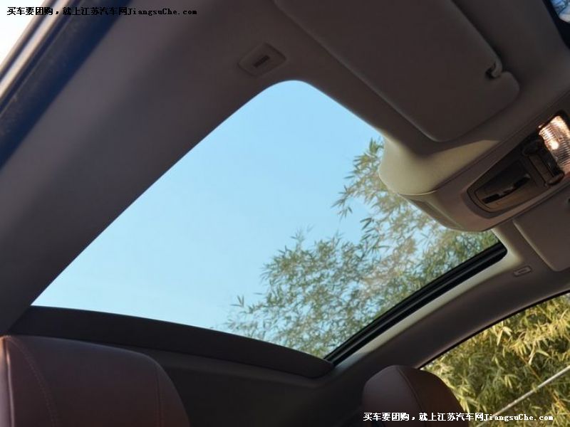 寶馬6系
車廂座椅第7張
點擊查看下一張清晰大圖