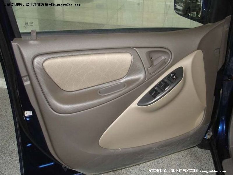 威樂
車廂座椅第7張
點擊查看下一張清晰大圖