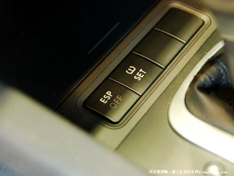 高爾夫
車廂座椅第7張
點擊查看下一張清晰大圖