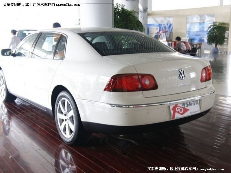輝騰
車身外觀第7張
點擊查看下一張清晰大圖