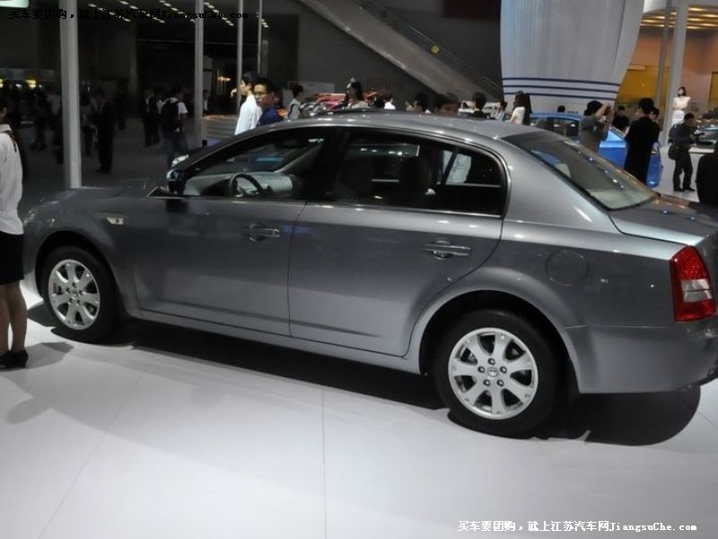 奔騰B70
車身外觀第7張
點(diǎn)擊查看下一張清晰大圖